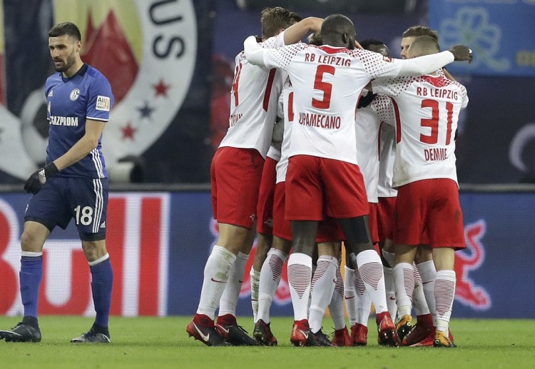 RB Leipzig telah mengejutkan taruhan langsung setelah mendominasi Schalke 04 dalam pertandingan Bundesliga pertama mereka di tahun 2018