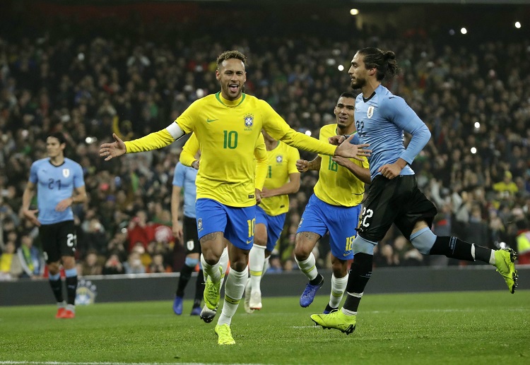 International Friendly: Bàn thắng duy nhất của ngôi sao Neymar trên chấm 11m đã giúp Brazil đánh bại Uruguay