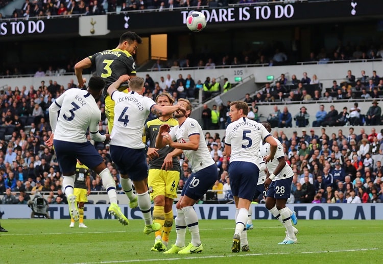 Premier League: phút 39 thủ thành Lloris còn mắc sai lầm ngớ ngẩn để Ings cướp bóng quân bình tỉ số 1-1 cho Southampton