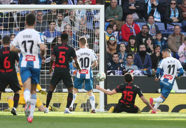 西甲 西班牙人 vs 皇家马德里的赛场动态