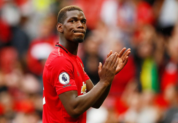 英超 西索科射门偏出