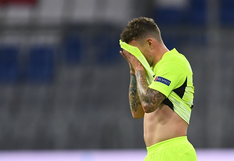 欧冠杯马德里竞技菲利克斯获得绝佳进球机会