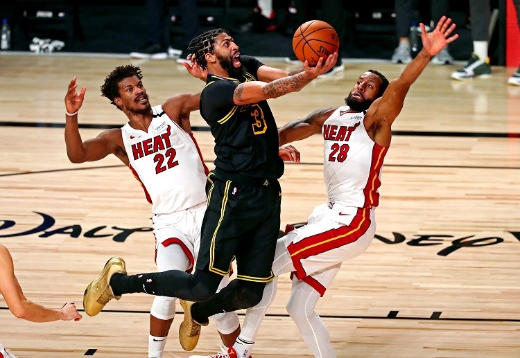 Menjadi pertanyaan apakah Anthony Davis bisa tampil di NBA game 6