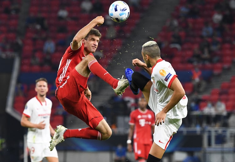 德甲 拜仁慕尼黑 的穆勒的行动瞬间