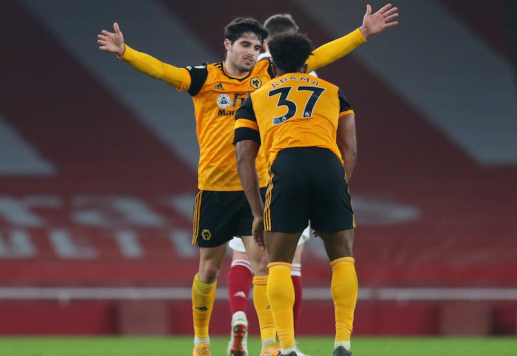 Tỉ số Premier League 2020 Arsenal 1-2 Wolves