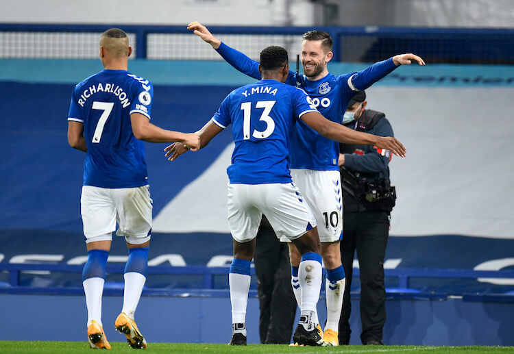 Everton defender Yerry Mina scores a winner against Arsenal in their latest Premier League meeting