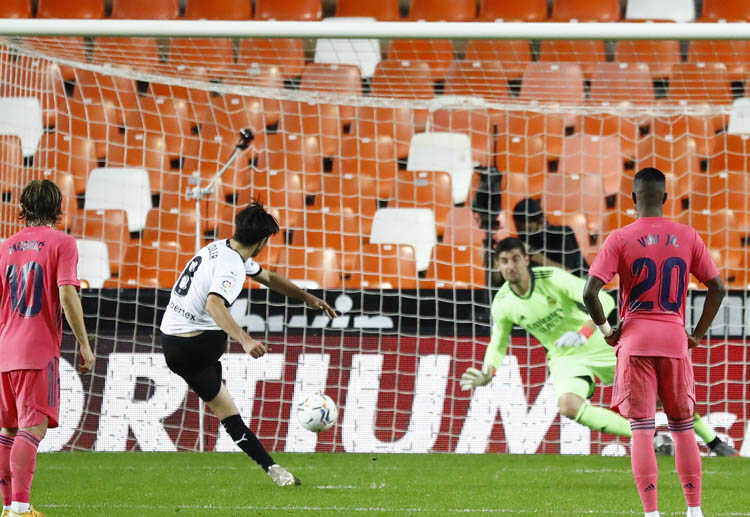 ဗလင်စီယာတို့ အစောပိုင်းကစားခဲ့တဲ့ လာလီဂါ ပွဲစဉ်တွေမှာ ရလဒ်တွေ တောက်လျောက် ဆိုးရွားနေခဲ့ပေမယ့် နောက်ပိုင်းပွဲစဉ်တွေမှာတော့ ရလဒ်တွေ ပြန်ကောင်းလာတာ တွေ့ရပါတယ်။