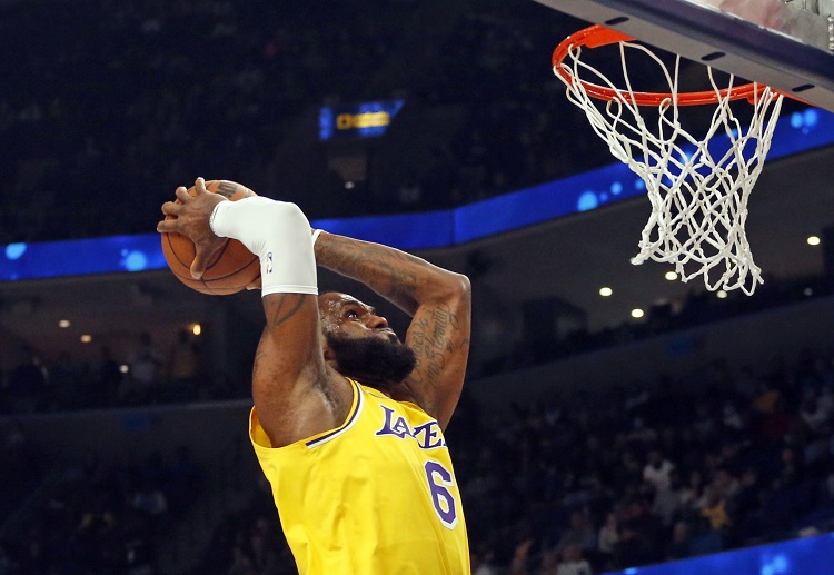 Lakers hiện đứng thứ 7 trên BXH NBA miền Tây.