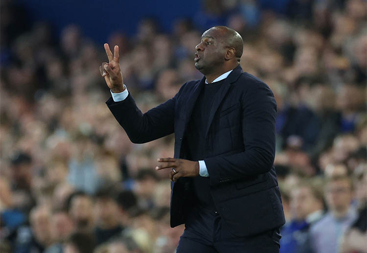 Premier League: Đoàn quân của HLV Patrick Vieira ở vòng đấu vừa qua tiếp tục có được một trận đấu không thua khi đối đầu với Aston Villa