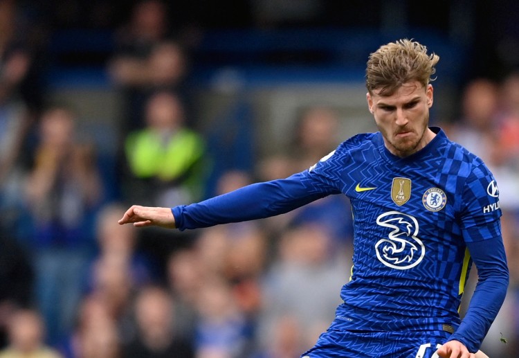 ချဲလ်ဆီး တိုက်စစ်မှူး တီမိုဗာနာ အနေနဲ့ အသင်းဟောင်း ဖြစ်တဲ့ ဘွန်ဒက်စ်လီဂါ ကလပ် လိုက်ပ်ဇစ်ကို ပြောင်းရွှေ့မယ့်ကိစ္စ အပေါ် နည်းပြ သောမက်စ် တူချယ်က တားဆီး ပိတ်ပင်ထားတယ်လို့ သိရပါတယ်။