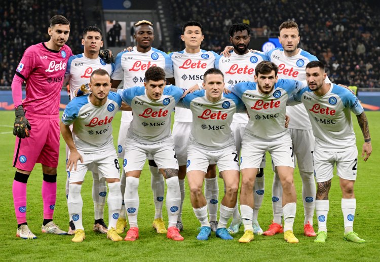 Serie A: Napoli dồn đội chủ nhà vào 40m cuối sân trong phần còn lại của hiệp 2 nhưng tỏ ra thiếu chính xác