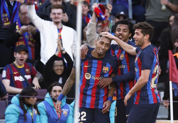 Barcelona satu langkah juara La Liga.