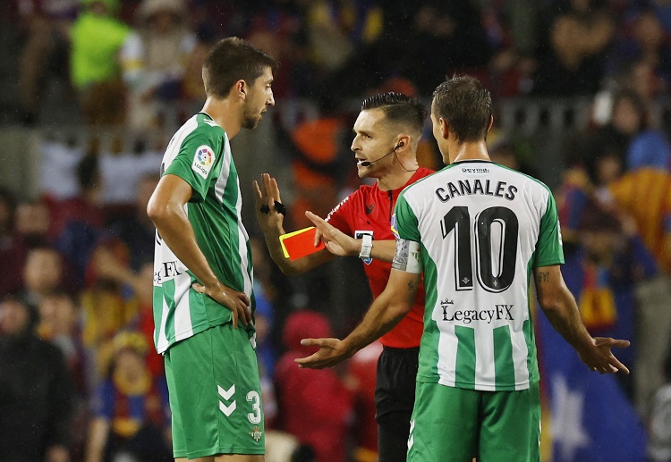 Betis hiện đang xếp thứ 6 trên BXH La Liga, còn cách nhóm dự Champions League 7 điểm