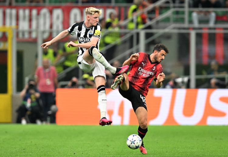 Newcastle thành công cầm hòa Milan ở lượt trận đầu tiên Champions League