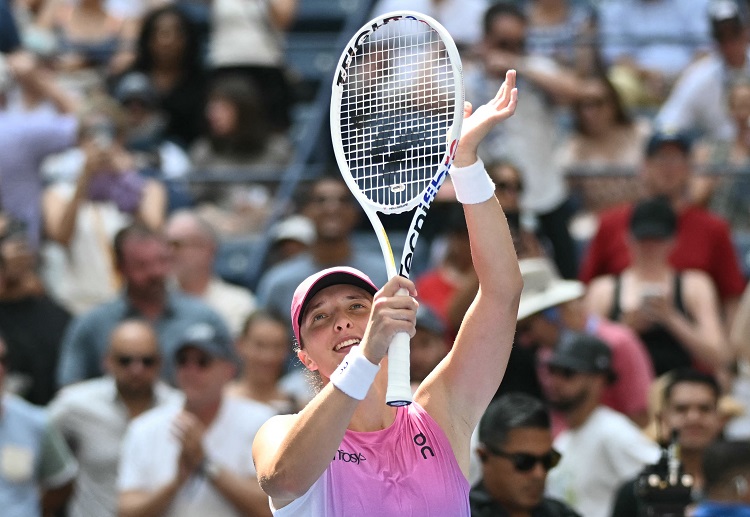 World No. 1 Iga Swiatek defeated Kamilla Rakhimova (6-4, 7-6) in the first round of the US Open