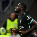 ဒီအခြေအနေမှာ လီဂူးဝမ်း ကလပ် ပီအက်စ်ဂျီက ကိုနာတေးကို အနာဂတ်ရဲ့ အသင်းခေါင်းဆောင် ရာထူးပါ ပေးအပ်သွားမယ် ဆိုတဲ့ ကမ်းလှမ်းမှုမျိုးနဲ့ ကြိုးပမ်းဖို့ စီစဉ်နေတာ ဖြစ်ပါတယ်။