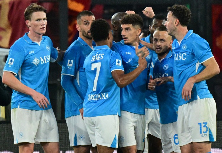 Serie A: Napoli đang biết cách chắt chiu điểm số trước những đối thủ đáng gờm