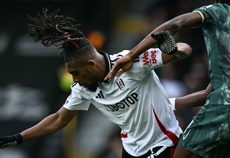 Fulham giành 3 điểm ở vòng 29 Premier League