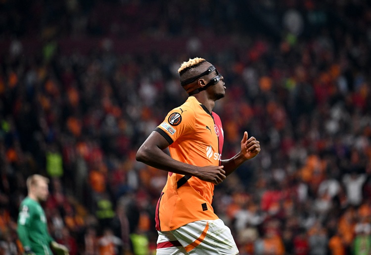 ပရီးမီးယားလိဂ် ကလပ် မန်ချက်စတာယူနိုက်တက် ကတော့ ဗစ်တာ အိုဆင်မ်ဟန်ကို မခေါ်ယူဖို့ ဆုံးဖြတ်ခဲ့ကြောင်း သိရပါတယ်။