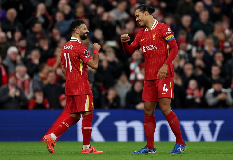 လစ်ဗာပူးလ်ဟာ ပရီးမီးယားလိဂ် အမှတ်ပေးဇယား အဆင့် ၂ နေရာက အာဆင်နယ်ကို ၁၁ မှတ် ဖြတ်ထားနိုင်ဆဲ ဖြစ်ပါတယ်။