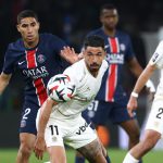 法甲联赛 尼斯队在客场爆冷击败巴黎圣日尔曼，比分是3比1，终结了巴黎本赛季在主场的不败神话。