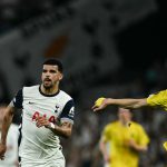 欧洲联赛 索兰克倒地扫射建功，热刺率先打破僵局。