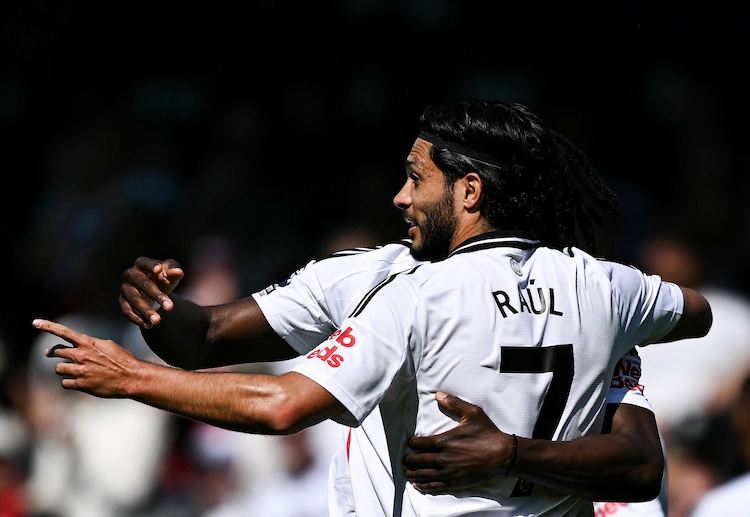 英超联赛 富勒姆第18分钟由希门尼斯头球破门领先