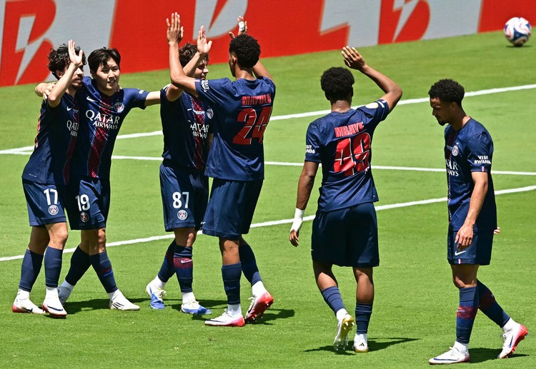 世俱杯 8万球迷见证巴黎4比0大胜马竞