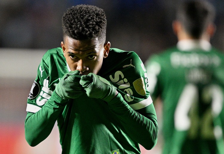 世界杯预选赛 17岁的威廉成为巴西阵中的新星焦点。