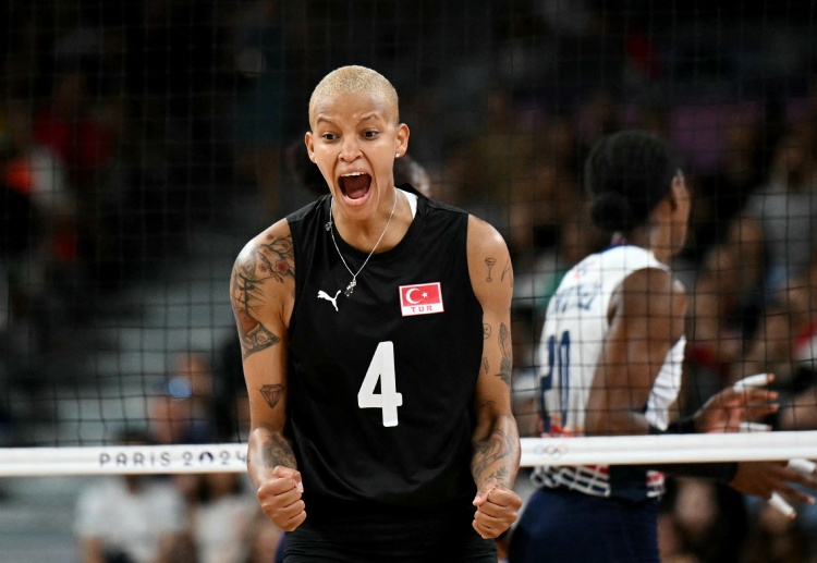 멜리사 바르가스가 경기 최다인 21득점을 기록하면서 튀르키예는 발리볼 네이션스리그에서 캐나다를 3-0으로 완파했다.