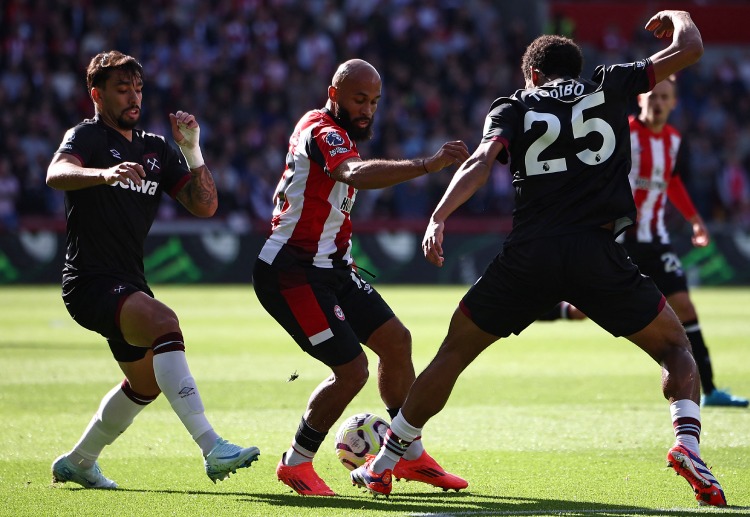 ပရီးမီးယားလိဂ် ထိပ်သီး တို့ဟာ တစ်နှစ် သက်တမ်းတိုးခွင့် ရွေးချယ်မှုကို လိုချင်ခဲ့ပြီး သဘောတူညီမှုမှာ ထည့်သွင်းခဲ့တာ ဖြစ်ပါတယ်။