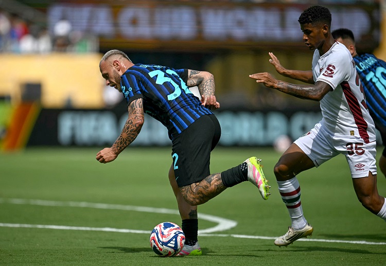 世俱杯 伤停补时阶段，迪马尔科射门击中立柱，未能为国米创造奇迹