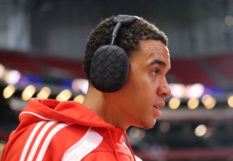 분데스리가: 바이에른 뮌헨의 자말 무시알라는 한동안 결장할 것으로 보인다.