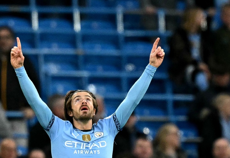 ဂရီးလစ်ရှ်က မန်စီးတီး အတွက် ပွဲပေါင်း ၁၅၀ ကျော် ကစားပေးခဲ့ပြီး ပရီးမီးယားလိဂ် ဖလား ၃ ကြိမ်၊ ချန်ပီယံလိဂ်နဲ့ အက်ဖ်အေဖလား တို့ကို ဆွတ်ခူးနိုင်ခဲ့သူ ဖြစ်ပါတယ်။