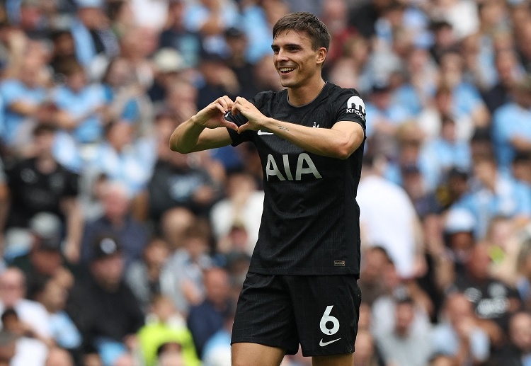 英超联赛 帕利尼亚在热刺生涯中迎来首球。