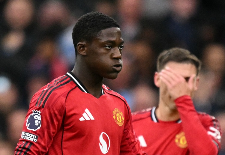 အင်္ဂလန် ကွင်းလယ် ကစားသမား ကလည်း ပရီးမီးယားလိဂ် ကလပ် ယူနိုက်တက် ကနေ ထွက်ခွာဖို့ စိတ်အားထက်သန်နေသူ ဖြစ်ပါတယ်။