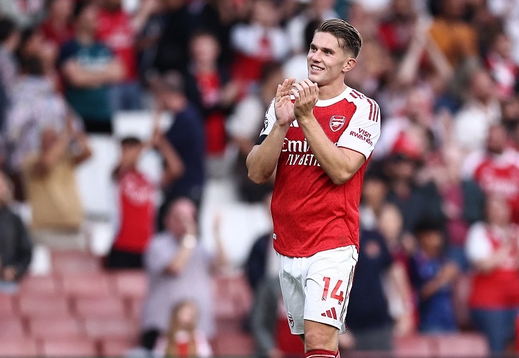 နိုင်ငံတကာ ရက်သတ္တပတ်တွေ အပြီးမှာတော့ လစ်ဗာပူးလ်က ပရီးမီးယားလိဂ် ပွဲစဉ် ၄ အဖြစ် တန်းတက် ဘန်လေနဲ့ ကစားရမှာ ဖြစ်ပါတယ်။