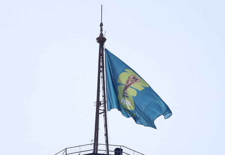 ဒါကြောင့် အင်ဖန်တီနို အနေနဲ့ ၂၀၃၄ ကမ္ဘာ့ဖလားက စပြီး ကမ္ဘာ့ဖလား ပြိုင်ပွဲကို ဆောင်းရာသီမှာ ပြောင်းလဲ ကျင်းပဖို့ ဆန္ဒရှိနေခြင်း ဖြစ်ကြောင်း သုံးသပ်မှုတွေ ထွက်ပေါ်လာတာပါ။