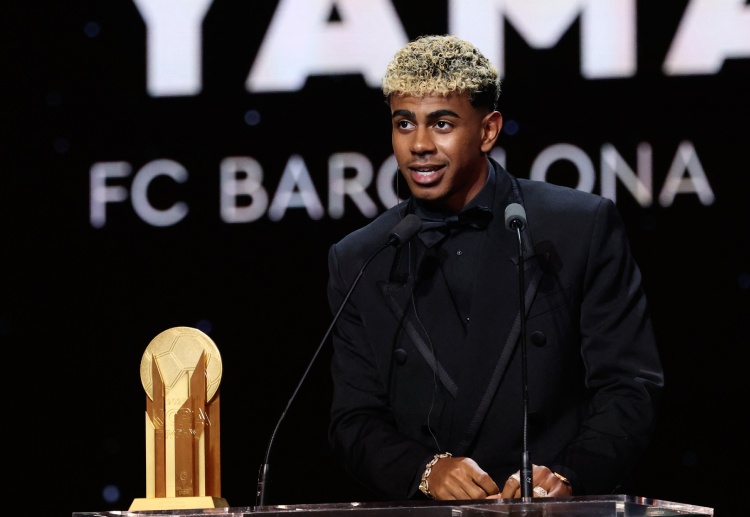 လာလီဂါ ကလပ်ဟာ ယာမယ်ကို လုံးဝ ရောင်းထုတ်မှာ မဟုတ်ကြောင်း ကြေညာထားပေမယ့်လည်း ပီအက်စ်ဂျီနဲ့ မန်စီးတီး တို့ကတော့ အခြေအနေတွေကို စောင့်ကြည့်နေကြောင်း သိရပါတယ်။