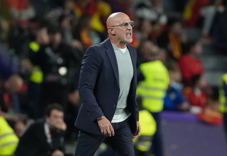 世界杯预选赛 德拉富恩特率领的西班牙在世预赛E组连胜四场，保持零失球强势占据榜首。