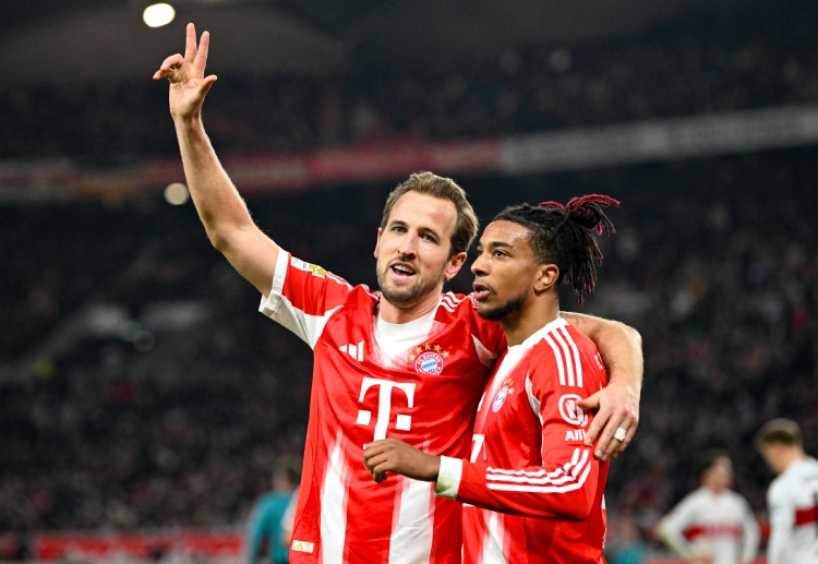 케인은 이날 3골을 추가하며 리그 17호골을 기록, 2년 연속 득점왕에 청신호를 밝혔다.