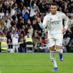 အမ်ဘာပေးက ဒီရာသီ လာလီဂါမှာ ၁၈ ဂိုး သွင်းကာ ဂိုးသွင်း အများဆုံး ကစားသမား စာရင်းကို ဦးဆောင်နေပြီး ချန်ပီယံလိဂ်မှာလည်း ၉ ဂိုးနဲ့ အများဆုံး ဖြစ်နေပါတယ်။