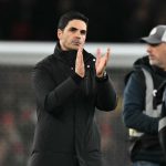 Arsenal aim to extend their Premier League lead against Everton