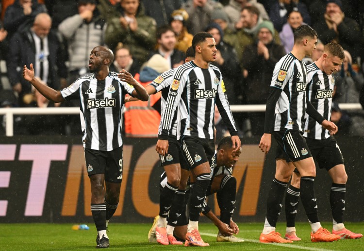 ခရာဘောင်ဖလား ဆီမီးဖိုင်နယ် မဲခွဲမှုတွေအရတော့ နယူးကာဆယ်က မန်စီးတီးနဲ့ ထိပ်တိုက် တွေ့ဆုံနေပါတယ်။