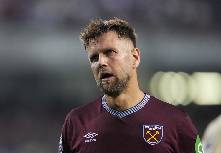 စီးရီးအေ ကလပ် အေစီမီလန် ကတော့ ဝက်စ်ဟမ်း တိုက်စစ်မှူး နစ်ကလပ်စ် ဖူးလ်ခရက်ဂျ်ကို ၆ လ အငှားစာချုပ်နဲ့ ခေါ်ယူဖို့ သဘောတူညီချက် ရရှိခဲ့ပါတယ်။