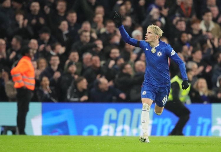 英超联赛 梅开二度