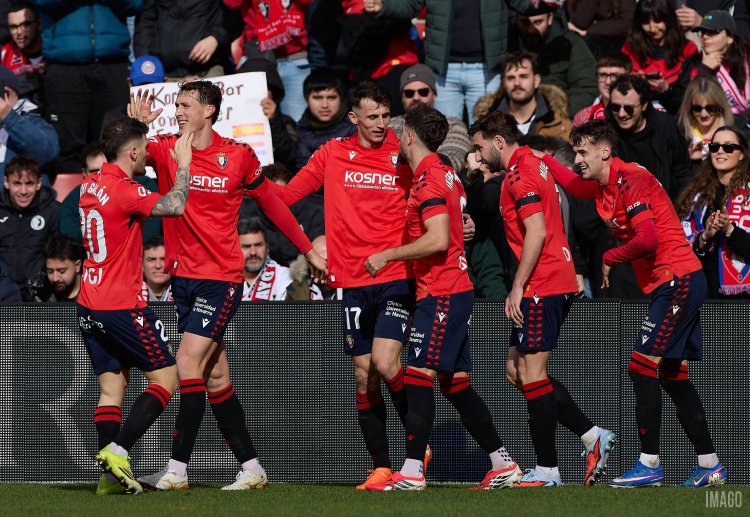 西甲联赛 布迪米尔本赛季表现抢眼,23轮联赛贡献11球,依旧是奥萨苏纳锋线最具威胁的关键人物。