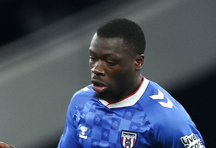 英超联赛 桑德兰寄望前锋布罗贝延续火热表现,这位连续进球的攻击手被视为威胁枪手防线的关键人物。