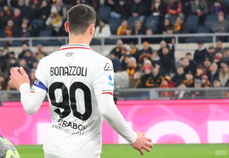 意甲联赛 克雷莫纳前锋线火力不足,博纳佐利本年度至今未能打破僵局。