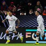 欧洲联赛 博洛尼亚首回合凭借卡斯特罗的早期进球取胜，继续保持欧战附加赛不败